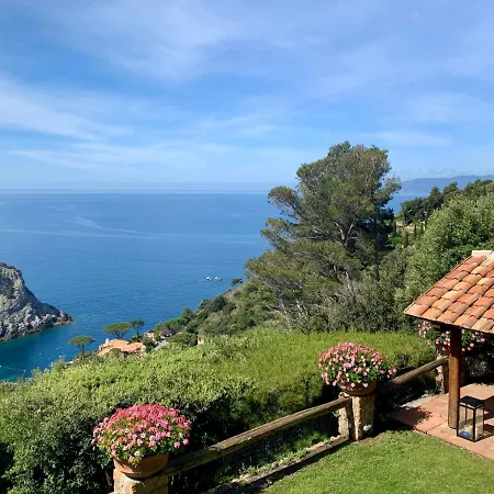 A Cala Piccola