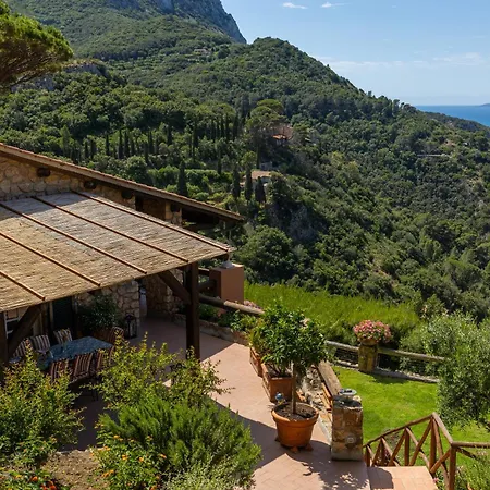 Villa A Cala Piccola Monte Argentario