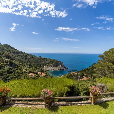 Villa A Cala Piccola Monte Argentario