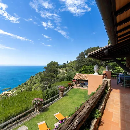 A Cala Piccola Villa