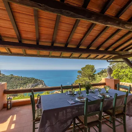 فيلة A Cala Piccola